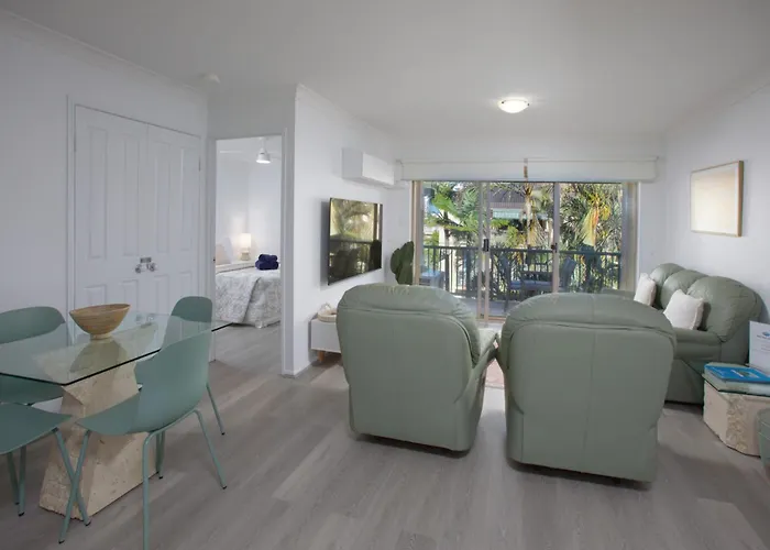 Bila Vista Kirra Beachside Apartments Gold Coast